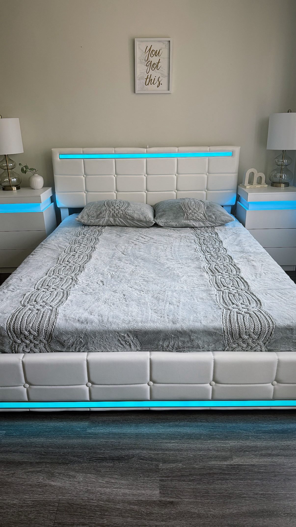 Instagram post by @khrystynapolek for Sikaic. Caption reads: The best Sikaic set:white bed frame and Two....