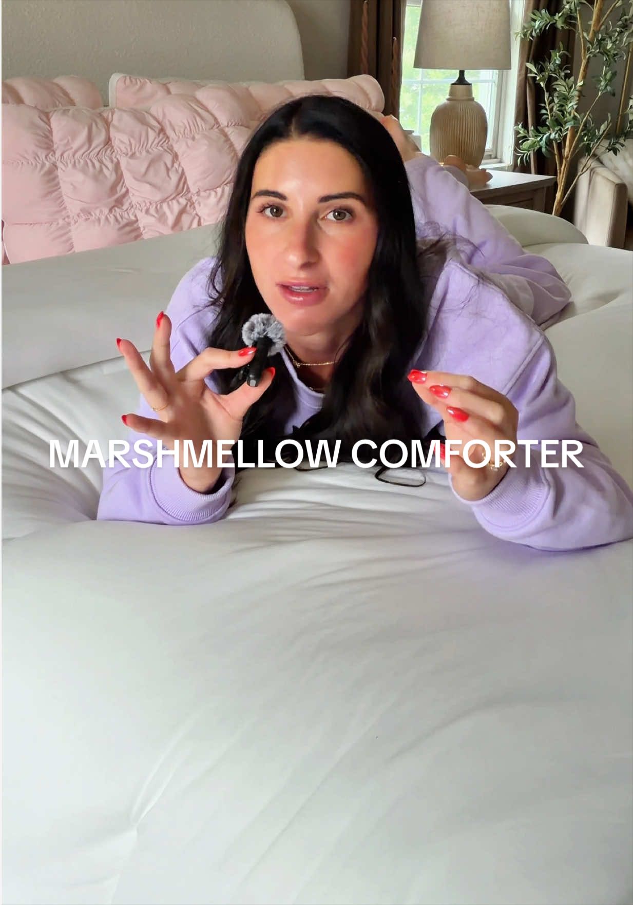 TikTok post by @kennyshopsalot for Mellow Sleep. Caption reads: Seriously a 1000/10 ⭐️⭐️⭐️⭐️⭐️ @Mellow Sleep....
