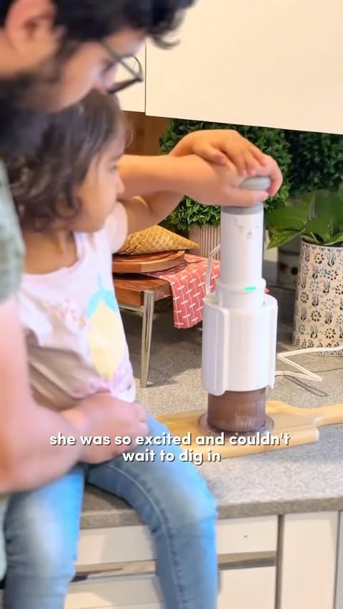 Instagram post by @noordoesthings for Cuisinart. Caption reads: [...] unnecessary additives!🍦#ad

Get the....