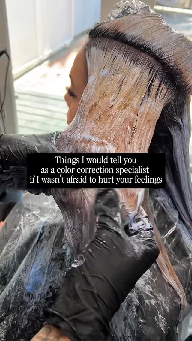 Instagram post by @lifeoflisag for K18 Hair. Caption reads: Stylists, brace yourselves 😬
@lifeoflisag dropped....