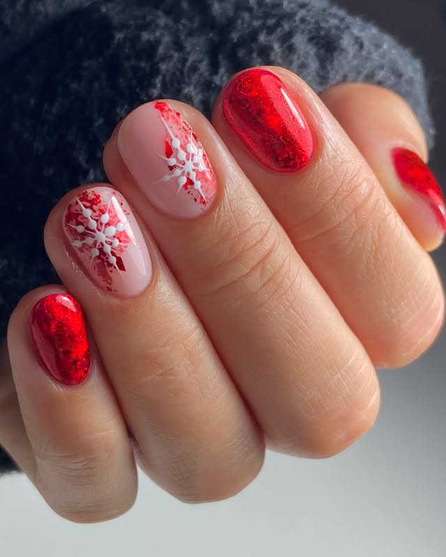 Instagram post by @monmayernails for NUXE. Caption reads: [...] 
@nailstampingqueenuk Foil
@loccitane Hand....