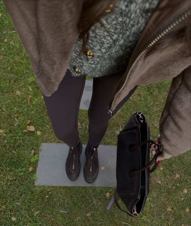 Instagram post by @rojdailaldigurbuz for Massimo Dutti. Caption reads: Karlar eridi mi? Burada hic kalmadi neredeyse....