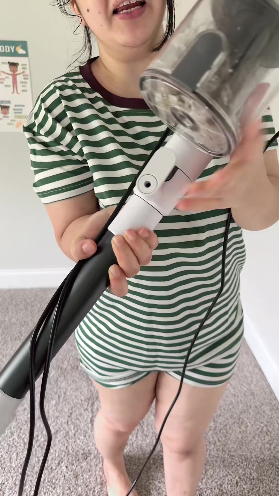 TikTok post by @yasodawagle3 for Homeika. Caption reads: [...] #vaccum #vaccum #fatherdaygift @Homeika US.
