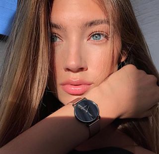 Instagram post by @lorena for PAUL HEWITT. Caption reads: [...] ☀️-day ✨ @paul_hewitt ✨ #getAnchored....