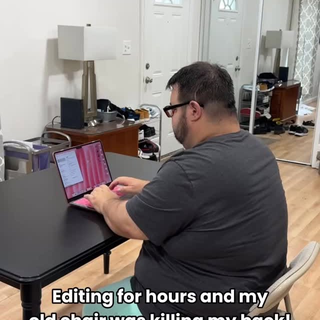 Instagram post by @somedeafguy_ for EwinRacing. Caption reads: Use the code “JL” for 20% off! Link in bio 😎....