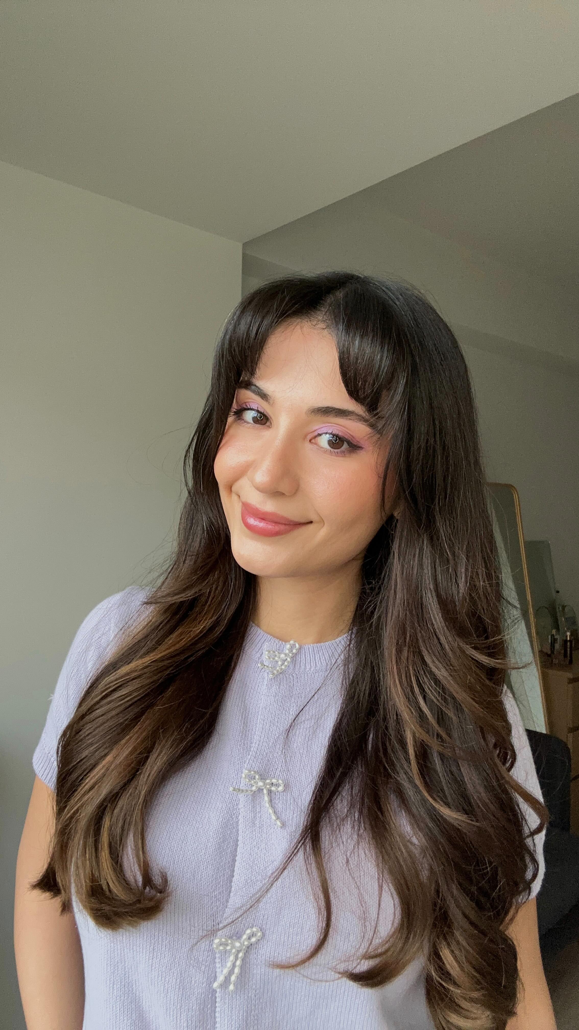 Instagram post by @pariisakhanzadeh for Too Faced. Caption reads: Lila tonlarında makyaj....