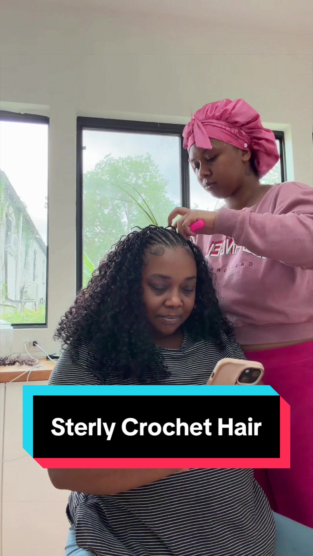 TikTok post by @emonykeelen for Sterly Hair. Caption reads: @sterlyhair 🥰 #fyp #foryou #foryoupage [...].