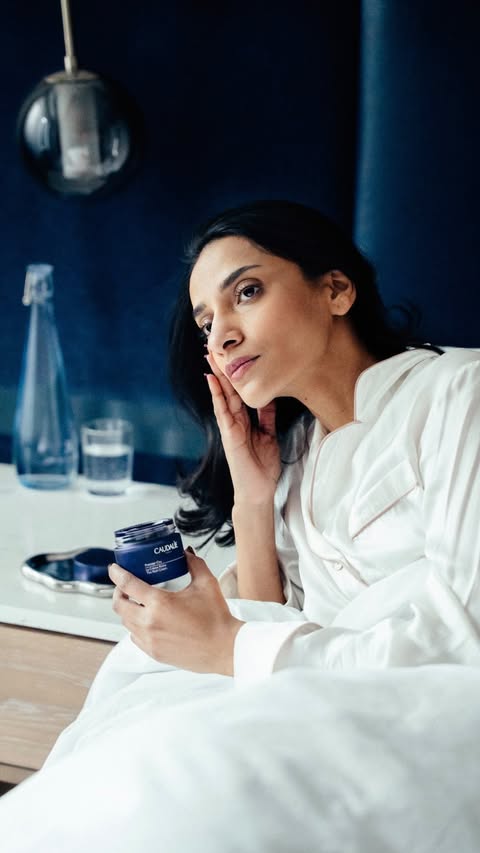 Instagram post by @sommyyah for Caudalie. Caption reads: [...] skin a head start even when I am late....