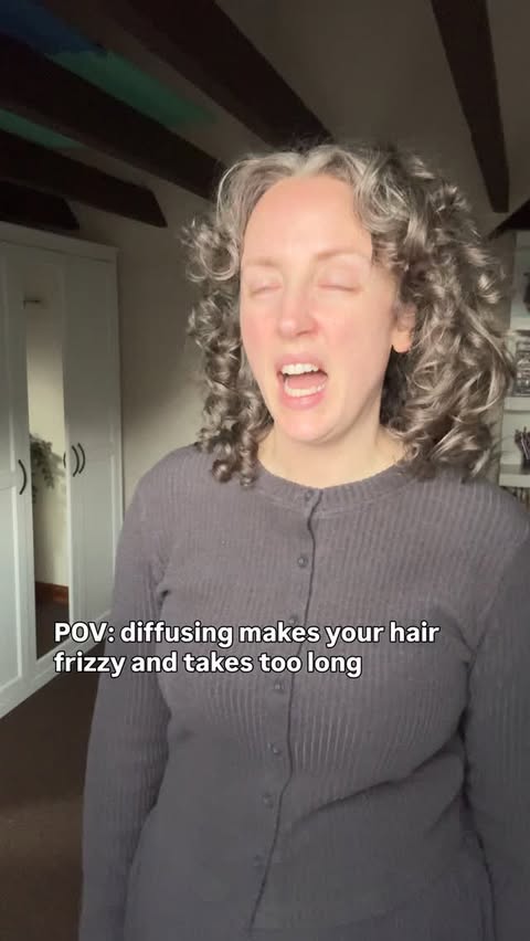 Instagram post by @marisascurls for Laifentech. Caption reads: AD Do you find diffusing makes your hair frizzy....