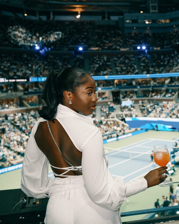 Instagram post by @itsreallynana for Aperol Spritz. Caption reads: Suite life 🎾 @usopen with my favs....