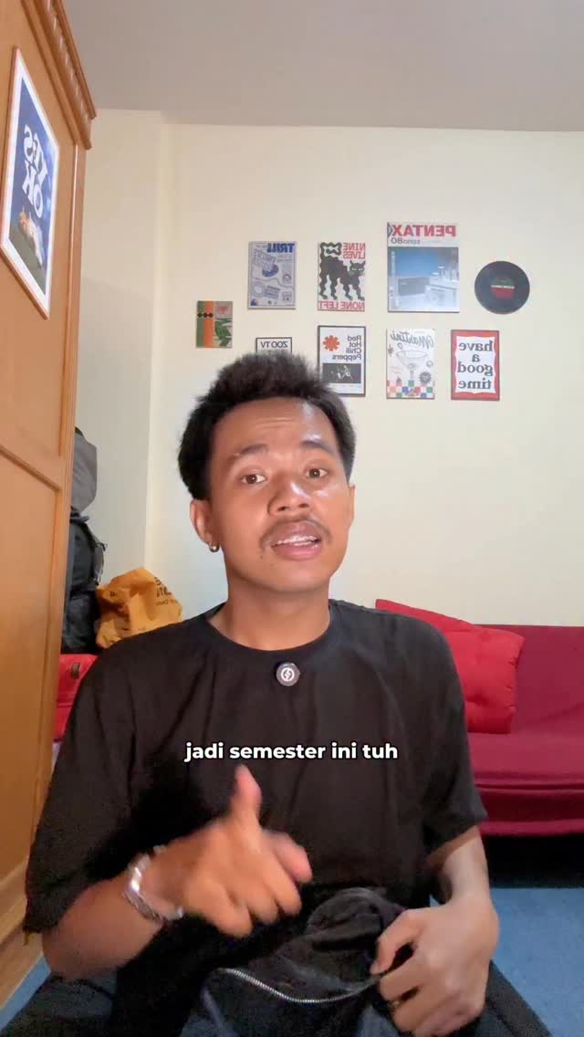 Instagram post by @ekapermanaaa_ for inDrive. Caption reads: Kalo telat bahaya nih gabakal bisa masuk ke....