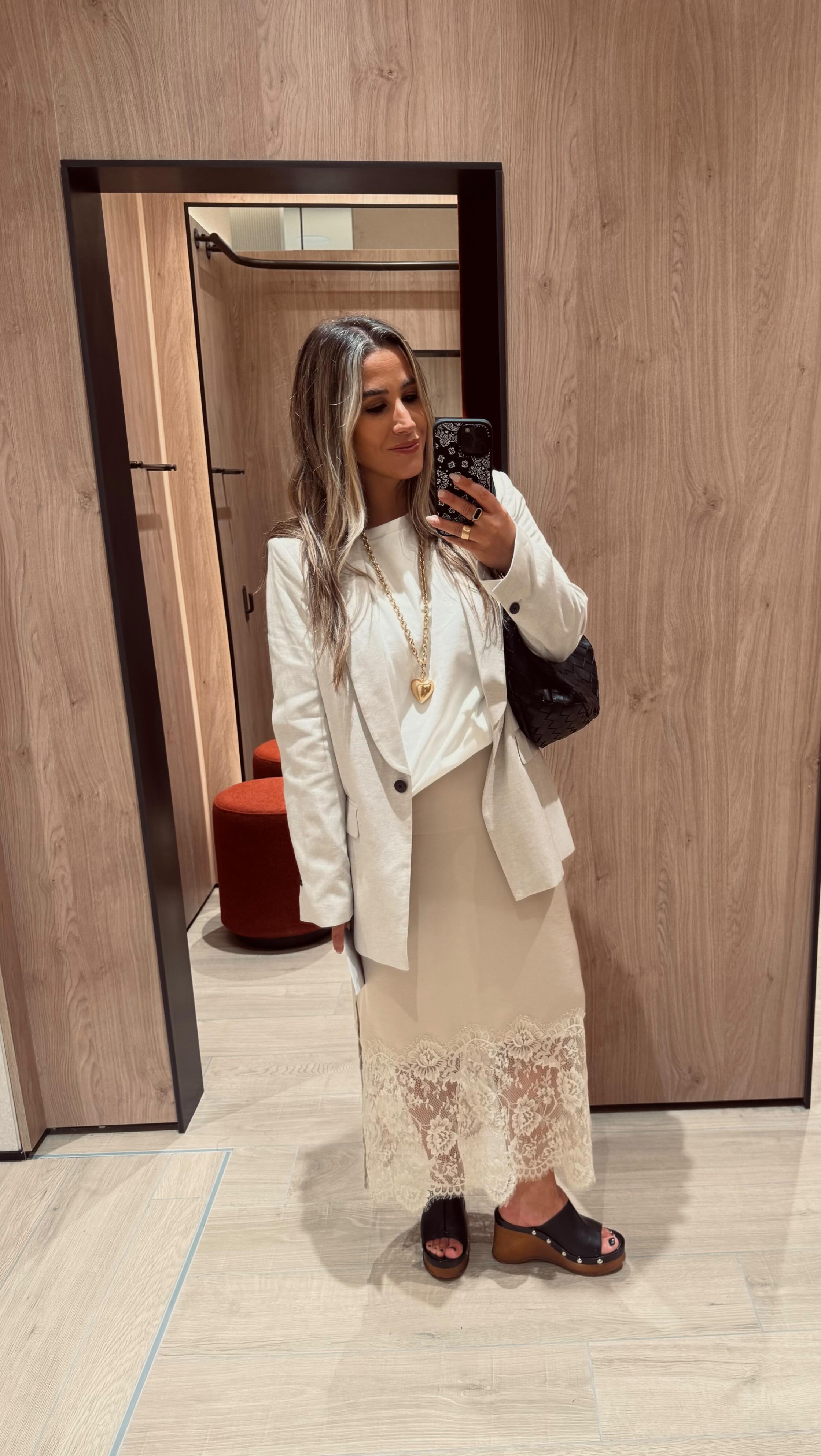 Instagram post by @katiefrankierobson for Next Press. Caption reads: Quite possibly the quickest turn around ive had on....