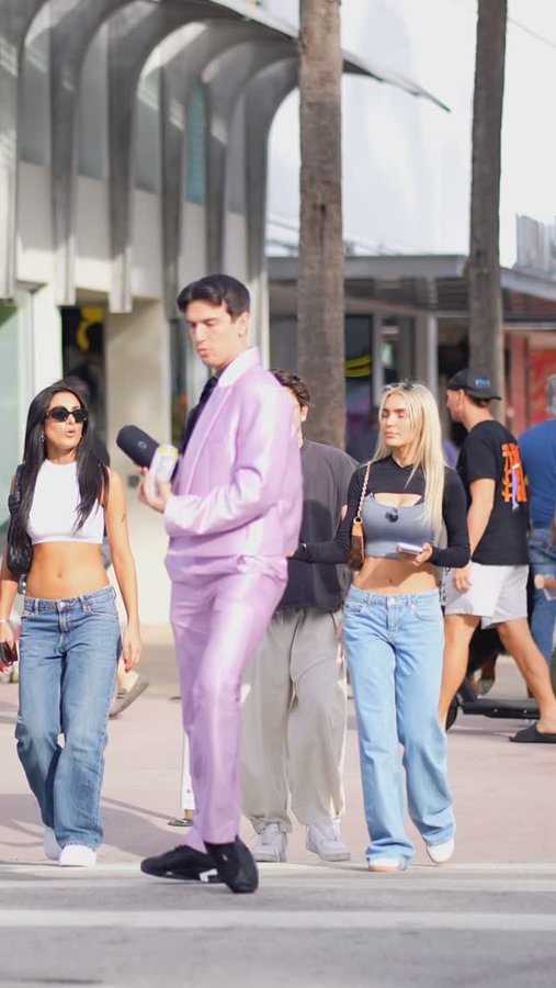 Instagram post by @jav_lm for Bang Energy. Caption reads: How to cross the street with a bang 😝😎....