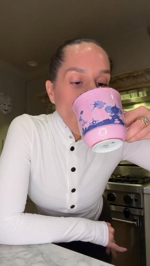 Instagram post by @piabaroncini for Athleta. Caption reads: BONE BROTH HOT CHOCOLATE. I know. #AthletaPartner....