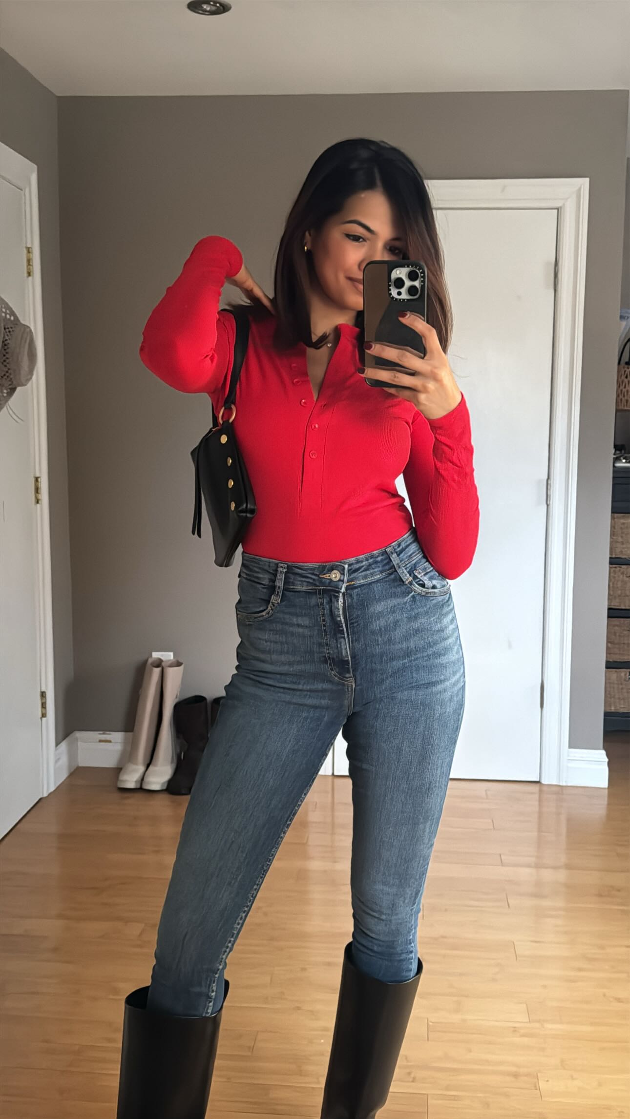 Instagram post by @namratha_ng for Popilush. Caption reads: Getting ready starts with comfort 💫
Wearing my....