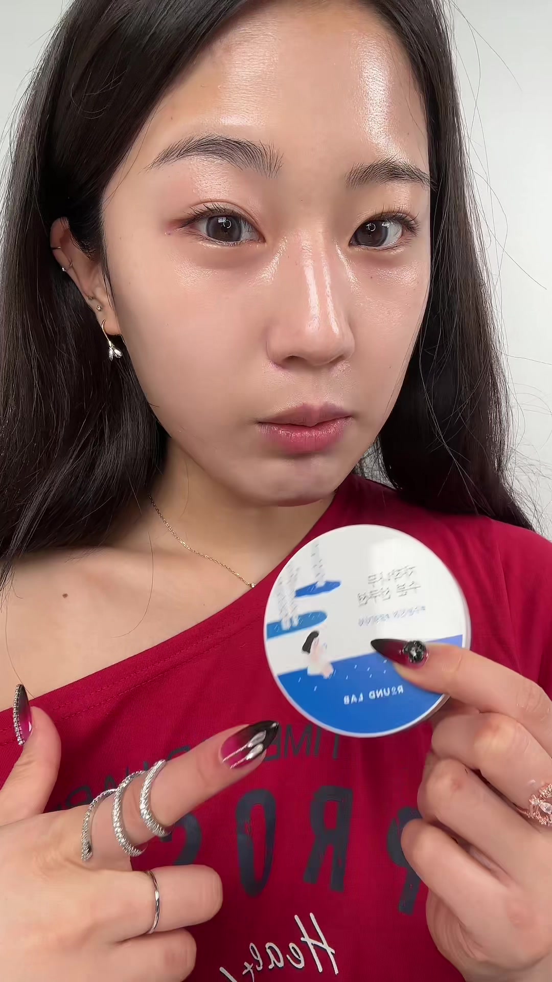 TikTok post by @yonny_yy for Round Lab. Caption reads: @ROUND LAB ‘s BIRCH JUICE MOISTURIZING [...].