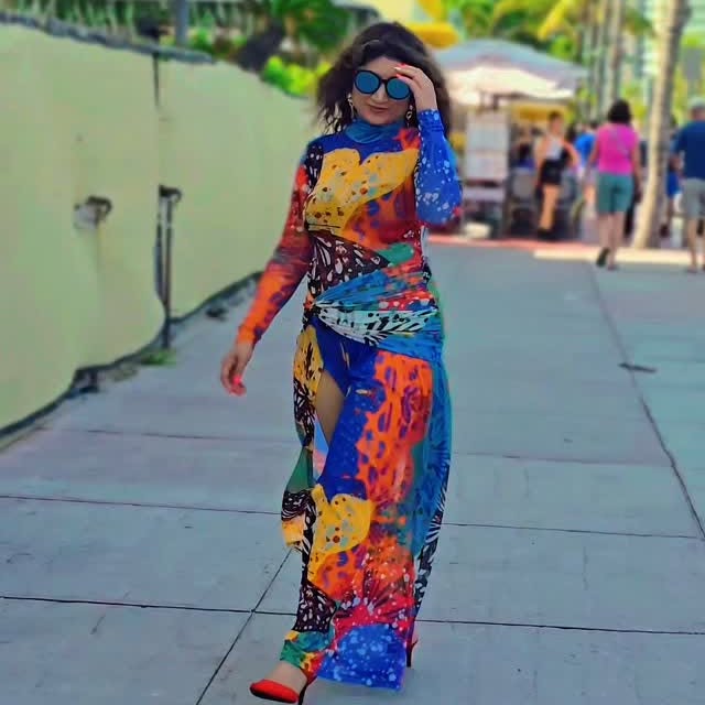 Instagram post by @payalsfashionpalette for Steve Madden. Caption reads: Embracing all shades of the....
