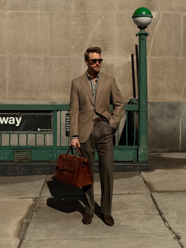 Instagram post by an influencer for Proper Cloth. Caption reads: [...] coat, like the luxurious @propercloth Wool....