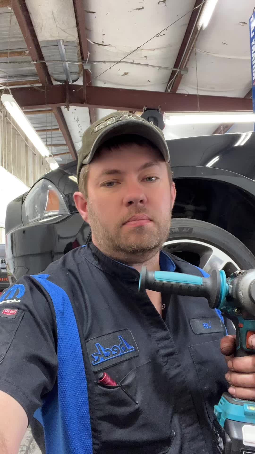 TikTok post by @leewilkinson26 for SeeSii. Caption reads: SEESII Upgraded Electric Impact Wrench [...].