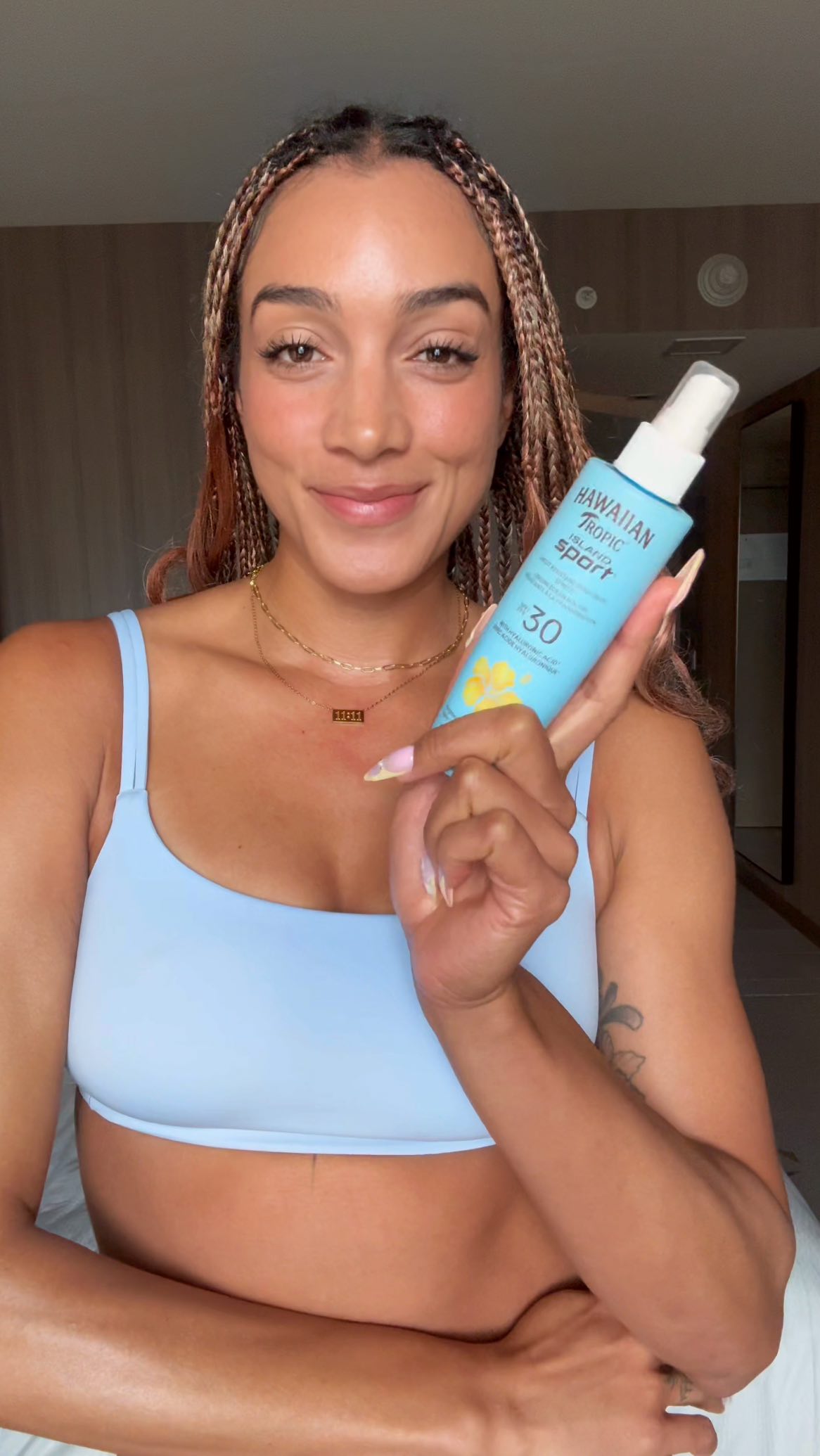 Instagram post by @bvuilleumier for Hawaiian Tropic. Caption reads: ☀️ GRWM ☀️ to enjoy the sun the best way I know....