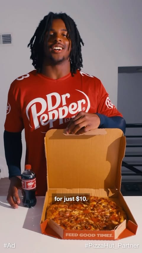 Instagram post by @nolimitbo__ for Dr Pepper. Caption reads: [...] better with @pizzahut and an ice-cold....