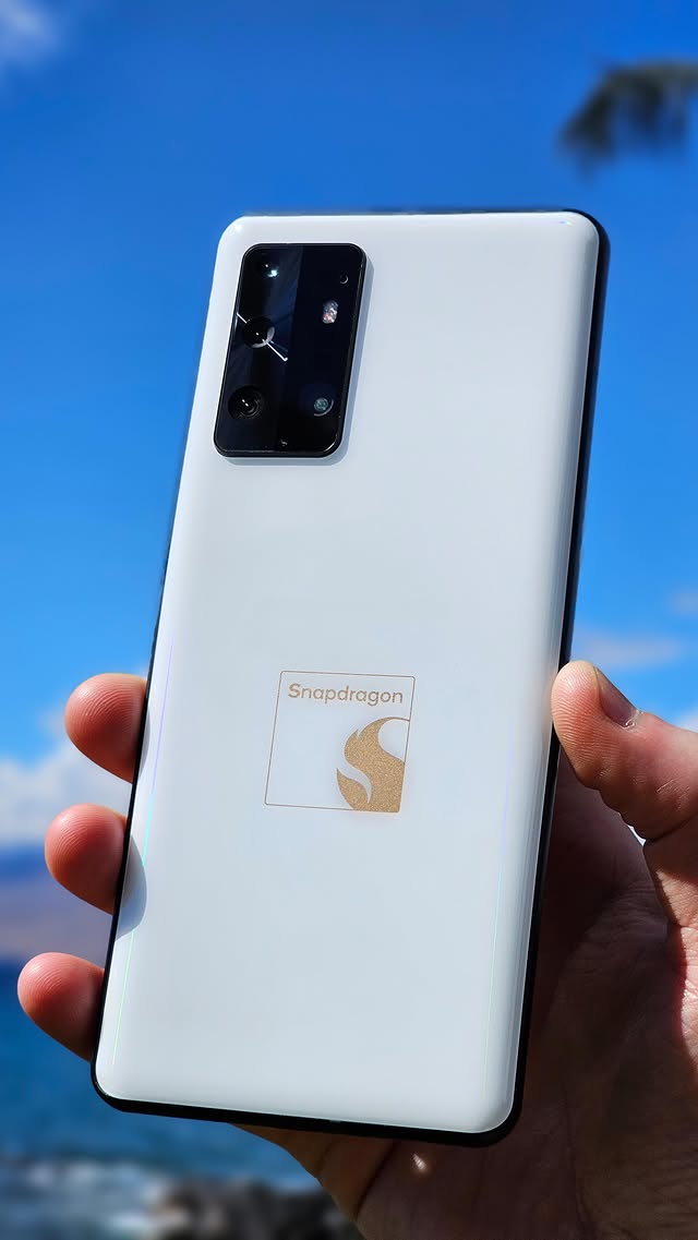 Instagram post by @asbytofficial for Qualcomm. Caption reads: 🔥 The Qualcomm Snapdragon 8 Gen 3 is here!....