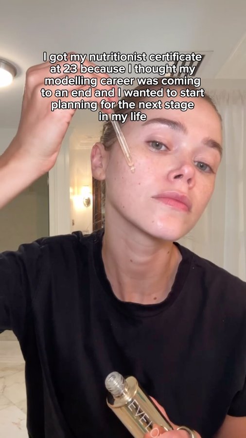 Instagram post by @valerialipovetsky for EVE LOM. Caption reads: [...] love it deserves. Tonight, I’m using....