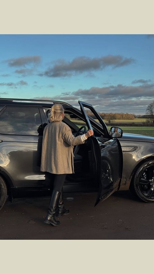Instagram post by @laura.byrnes for Land Rover. Caption reads: Weekends exploring the countryside 🫶 @landrover....