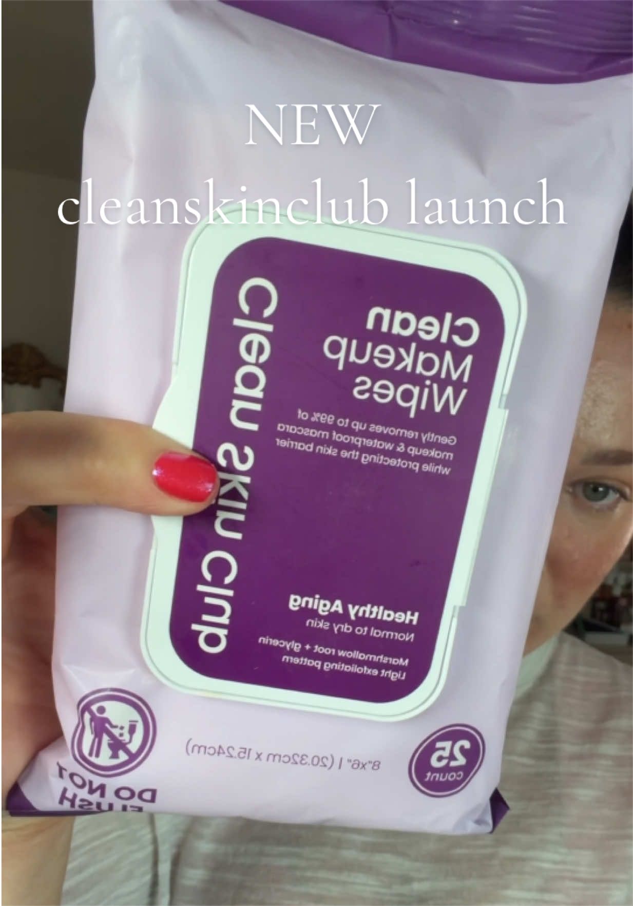 TikTok post by @elladbeauty for Clean Skin Club. Caption reads: Clean Skin Club Healthy Aging Makeup Wipes, makeup....