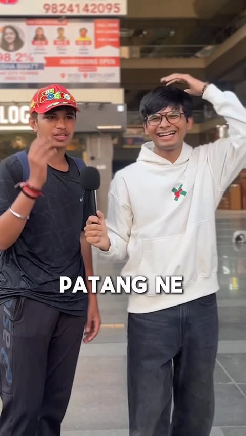 Instagram post by @jaipunjabii for Croma. Caption reads: [...] GUJJU FRIEND 🤑 and rush to your nearest....