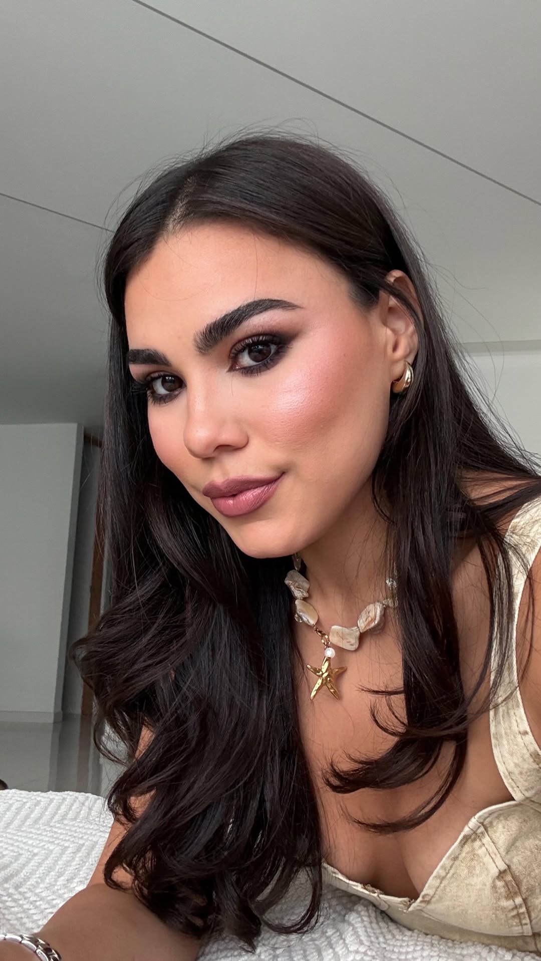 Instagram post by @kimberlyvaledon for Walmartpr. Caption reads: #WalmartPartner Lo que tanto querían un tutorial y....