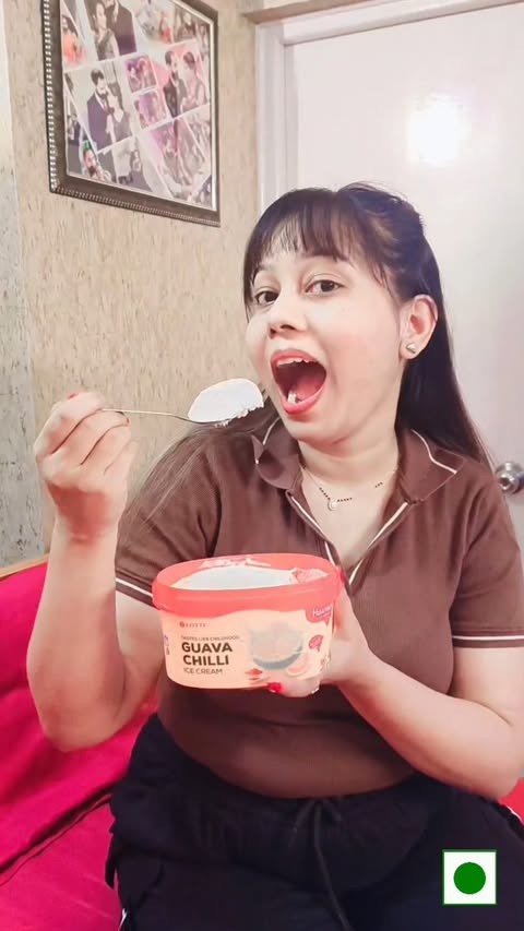 Instagram post by @taniyaduggal for Havmor. Caption reads: Chalo fir se Bachche ban jate hai with....