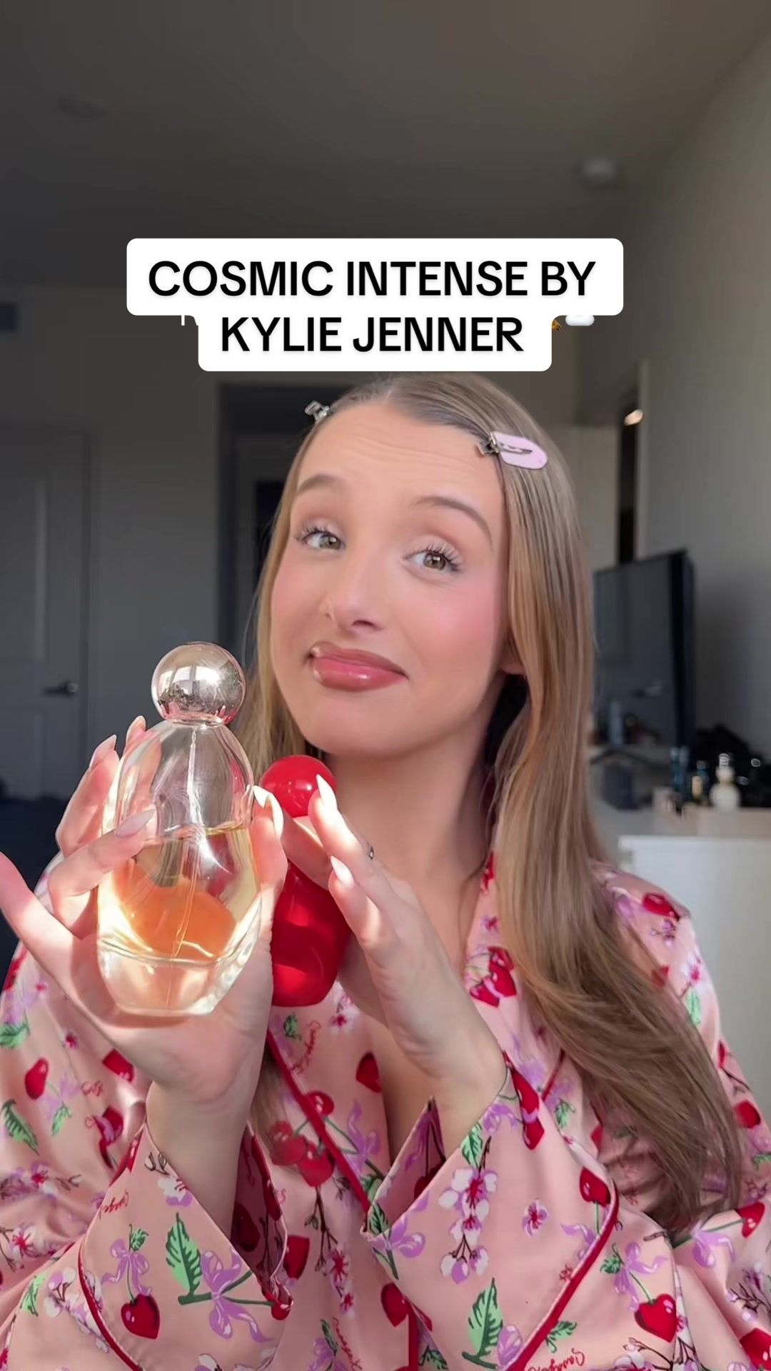 TikTok post by @riannapepe for Kylie Cosmetics. Caption reads: [...] outside with this one💌💋 @Kylie Cosmetics....