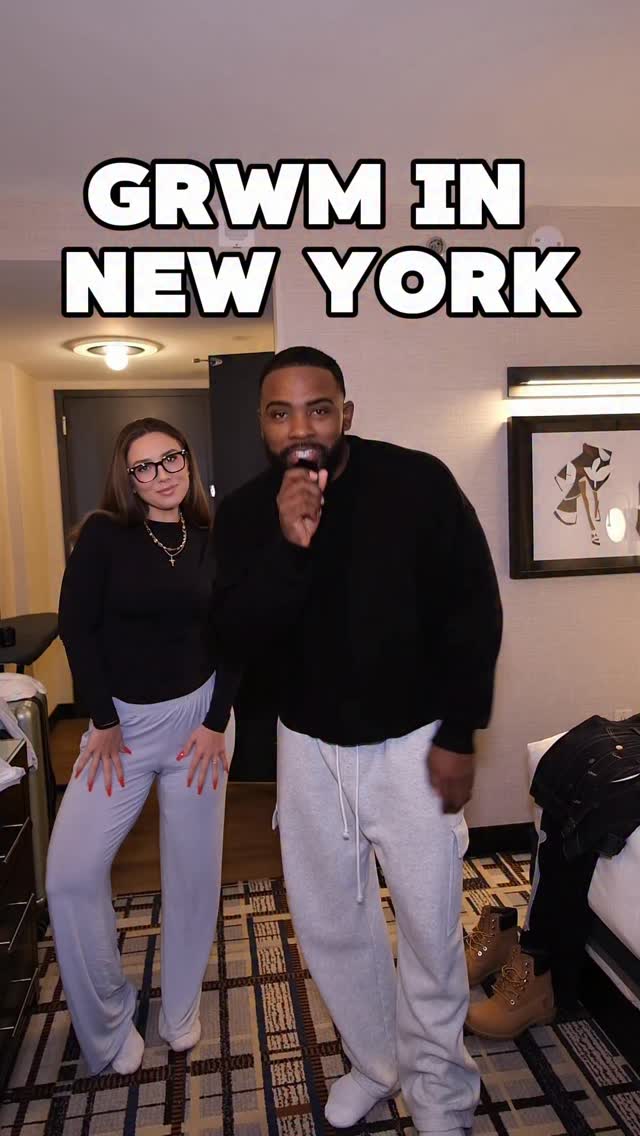 Instagram post by @qtheguruu for mnml. Caption reads: GET READY WITH US IN NEW YORK! 🗽
Jean set :....