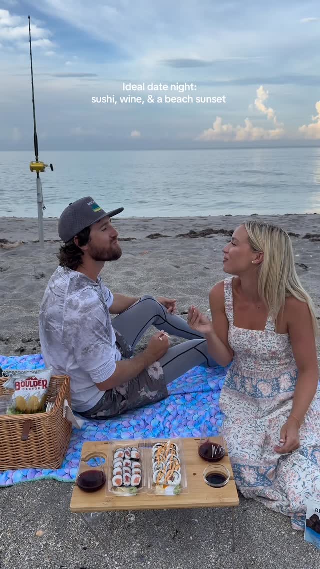 Instagram post by @alisonbowles for Flag & Anthem. Caption reads: D8 night!! 🍣 🌊 🦀 
Thank you @fishprintsess for....