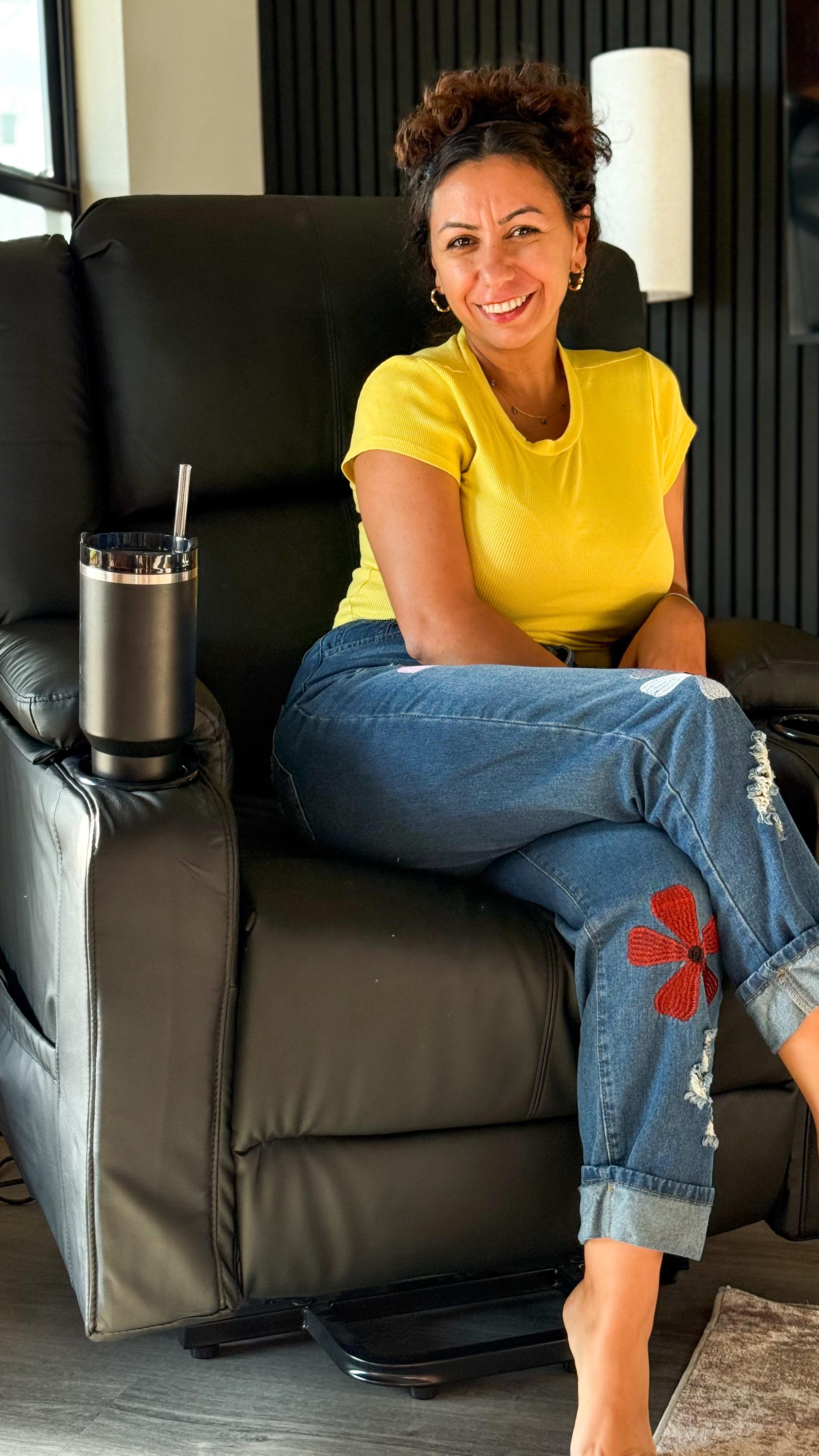 Instagram post by @kerraezgi for COMHOMA. Caption reads: [...] meets relaxation ✨
Say hello to my new....