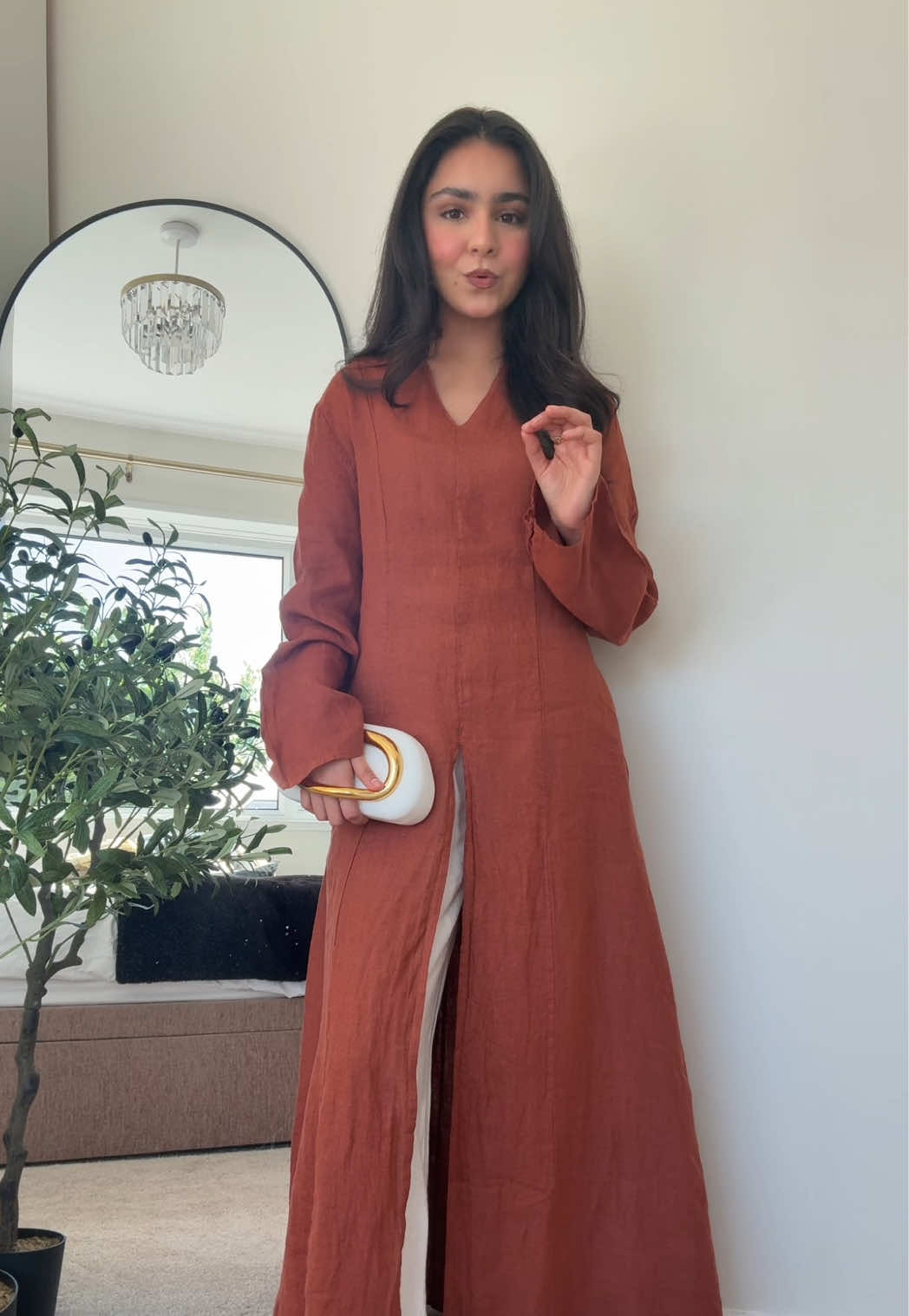 TikTok post by @iitszainabb for emlavish. Caption reads: Use my code “EMLAVISHZA10” to save ££ 🤩 #fyp....