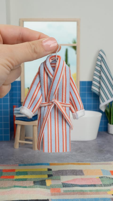 Instagram post by @chelseamakes for Brooklinen. Caption reads: [...] mini! Click the link in my bio to shop....