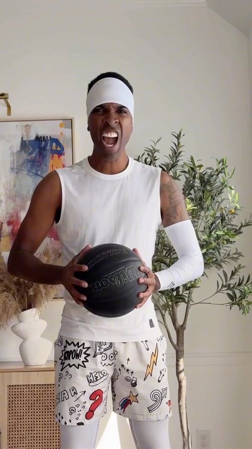 Instagram post by @thedadwin for Elite Athletic Gear. Caption reads: [...] got their look - Get yours from....