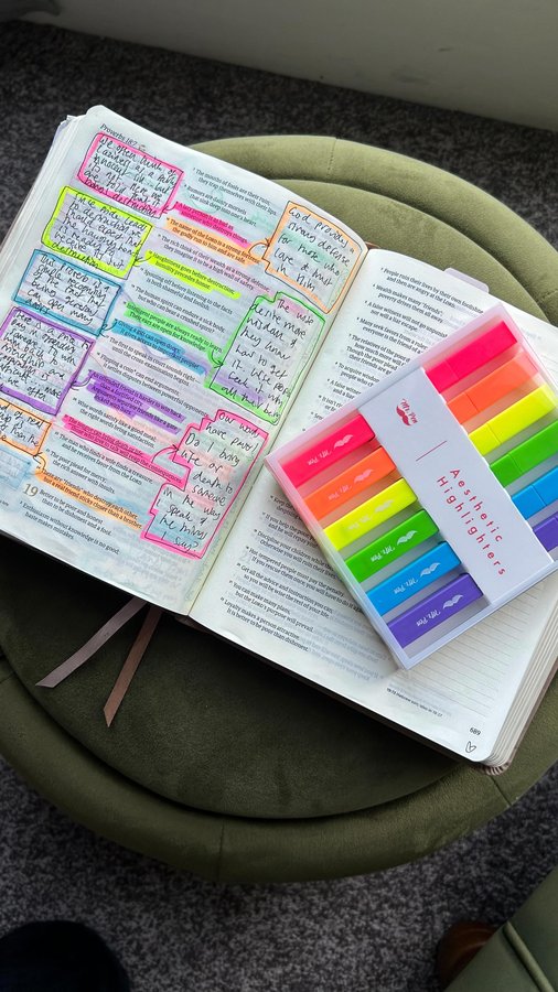 Instagram post by @messybiblepureheart for Mr. Pen. Caption reads: ✨ It’s competition time with @gomr.pen ✨ 

✨From....