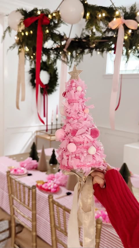 Instagram post by @mama.jots for Evite. Caption reads: [...] to organize my girls parties - by using....