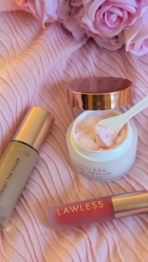 Instagram post by @kimreed930 for LAWLESS. Caption reads: [...] Perfect Cherry Vanilla Plump Bundle @lawless....