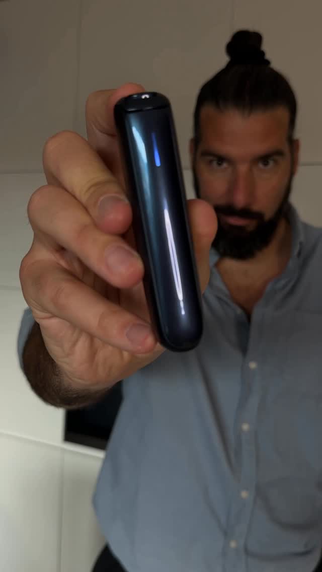 Instagram post by @nichimizazvan for Ploom. Caption reads: ZAKORAČITE SA MNOM U NOVU PLOOM AURA DIMENZIJU -....