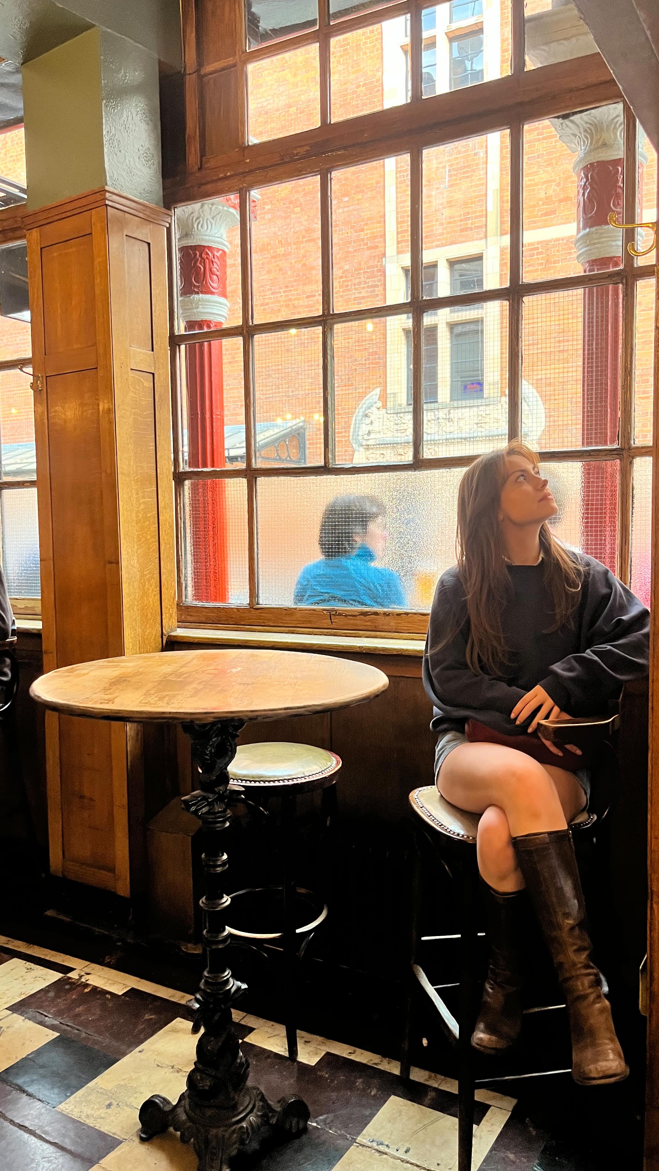 Instagram post by @fayeomm for MatinKim. Caption reads: get ready with me for a summer day in london....