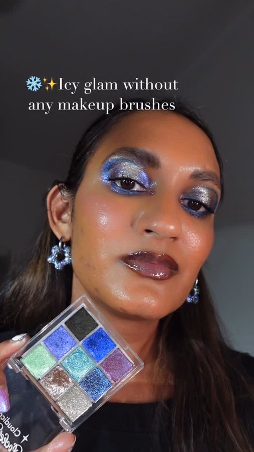 Instagram post by @glamsmitty for Cloudicos. Caption reads: [...] style… Using a dear to me palette from....