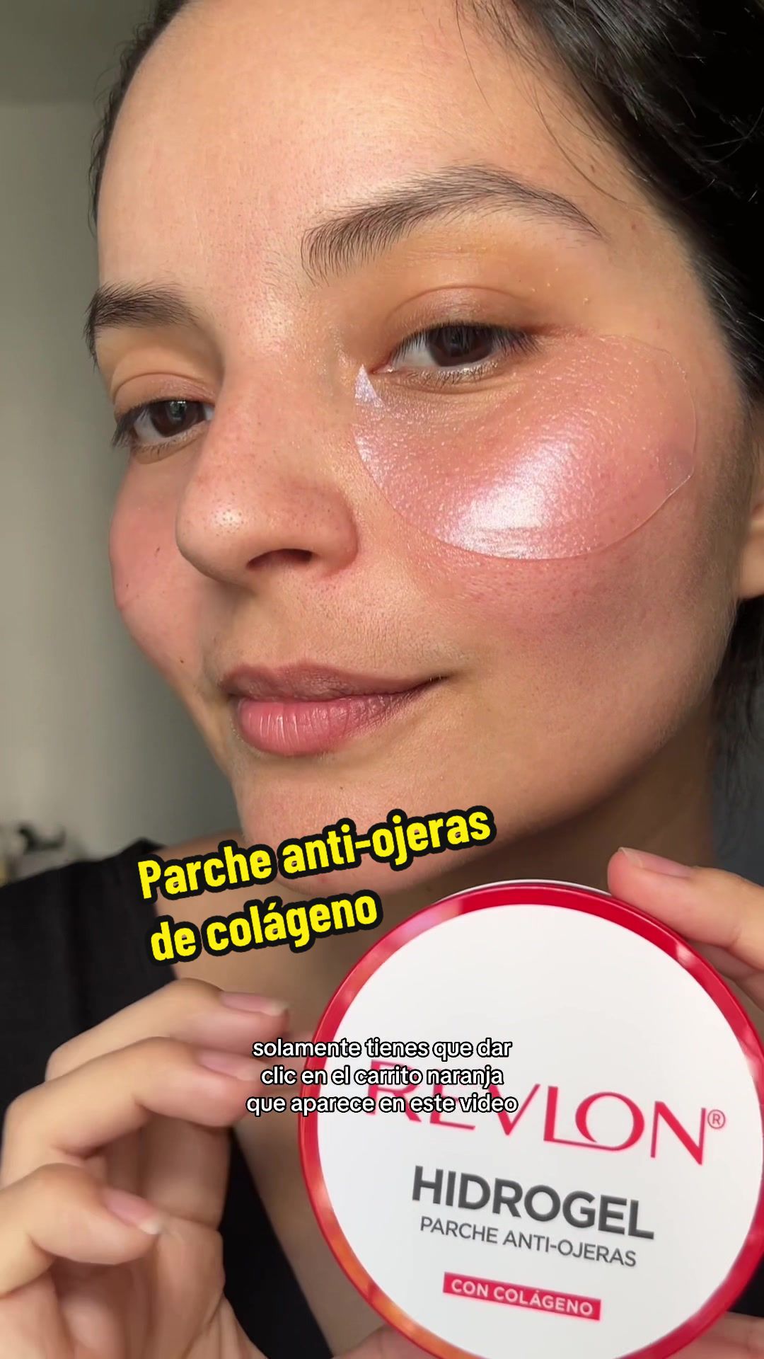 TikTok post by @selenarue for Revlon. Caption reads: Parches anti-ojeras con colageno de @Revlon México....