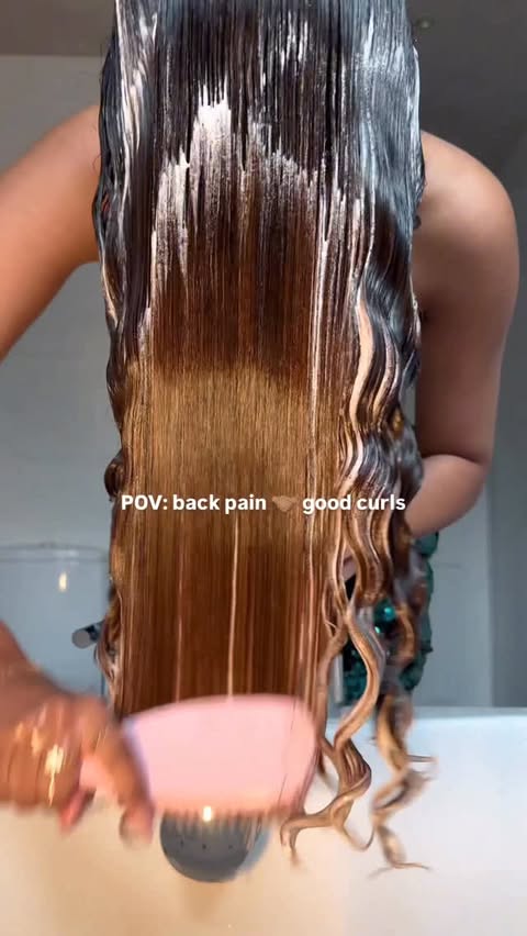 Instagram post by @afsaanah for Cocoandeve. Caption reads: [...] my hair off btw. Hair botox ASMR with....