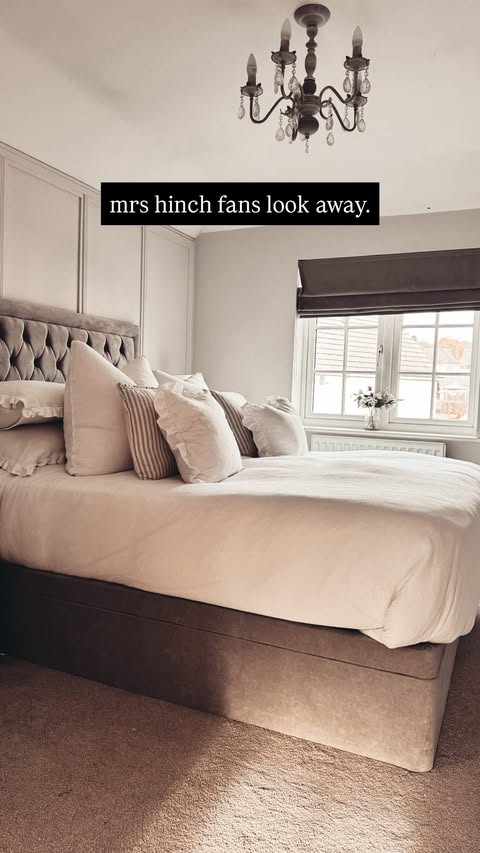 Instagram post by @winging.momlife for Sonno Beds. Caption reads: [...] Our gorgeous bed & mattress are from....