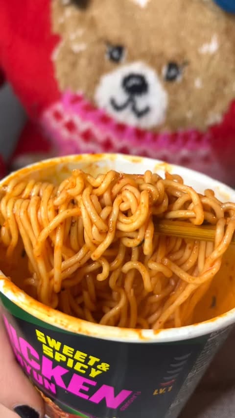 Instagram post by @mumsglasgowmeals for Bibigo. Caption reads: [...] with your own twist or recipe. Tag....