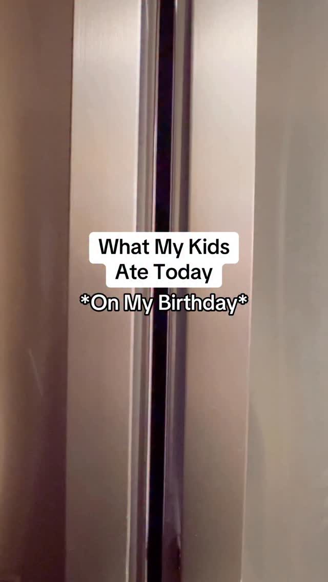 Instagram post by @doughertydozen for Edible Arrangements®. Caption reads: 🎉What My Kids Ate On My....